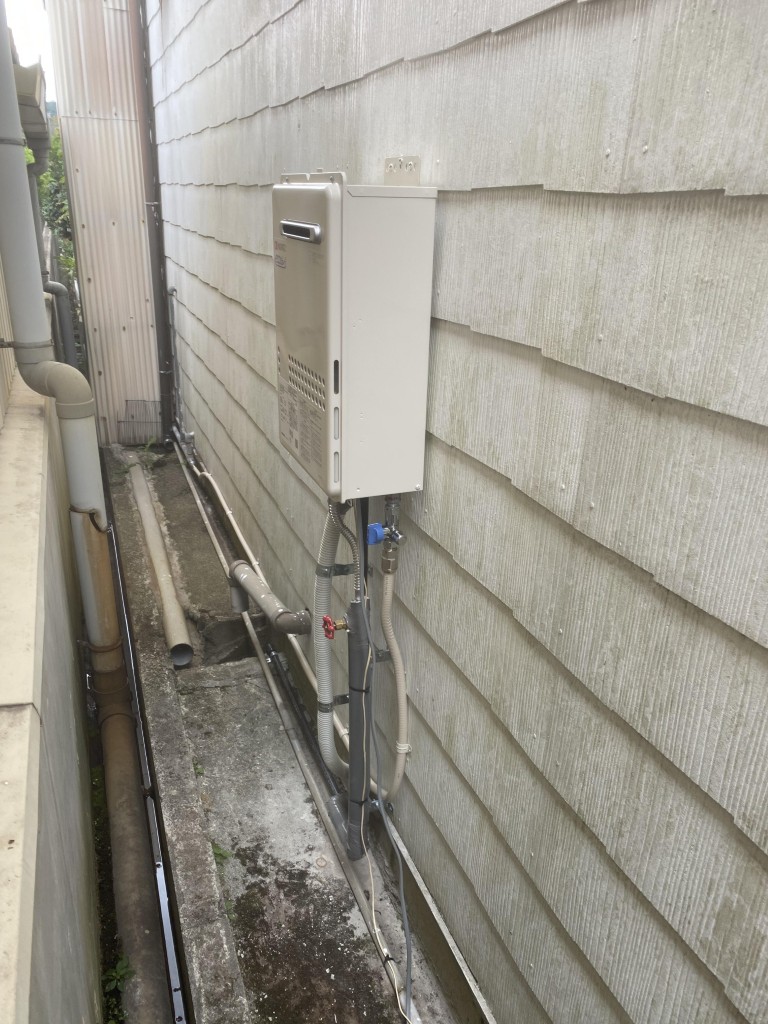 給湯器新規設置状況写真