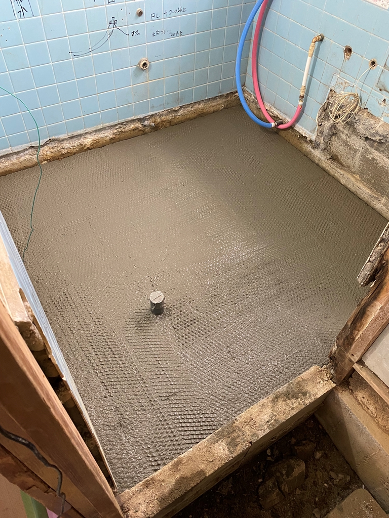 浴室基礎コンクリート打設