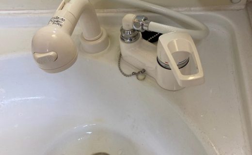 取替え後の洗面台洗髪水栓